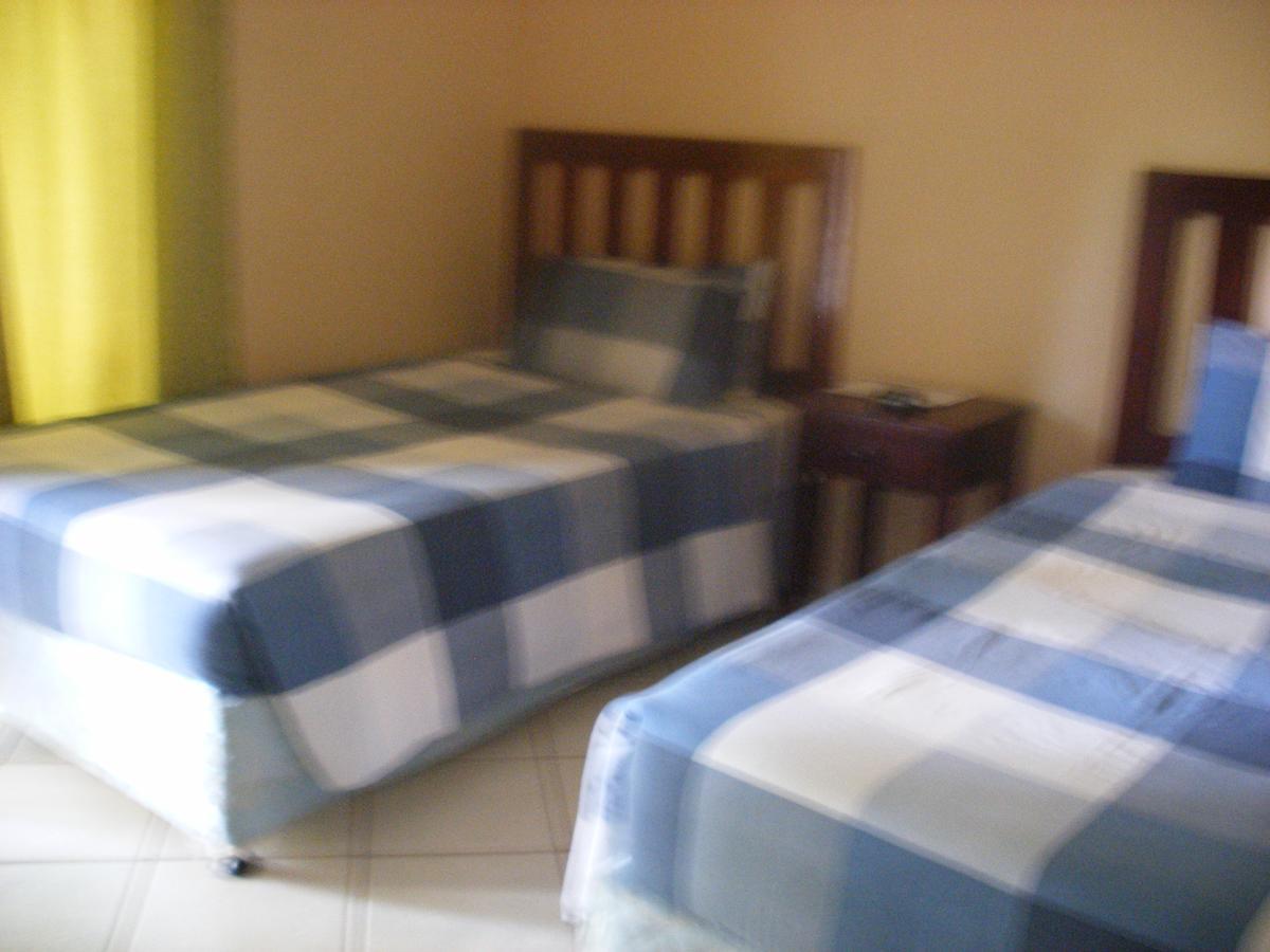 Gloria'S Bed And Breakfast Livingstone Buitenkant foto
