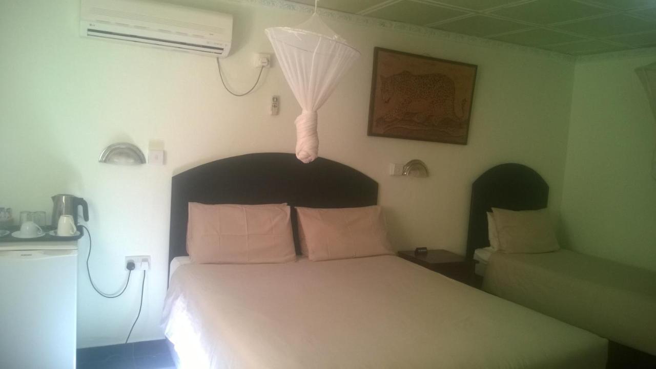 Gloria'S Bed And Breakfast Livingstone Buitenkant foto