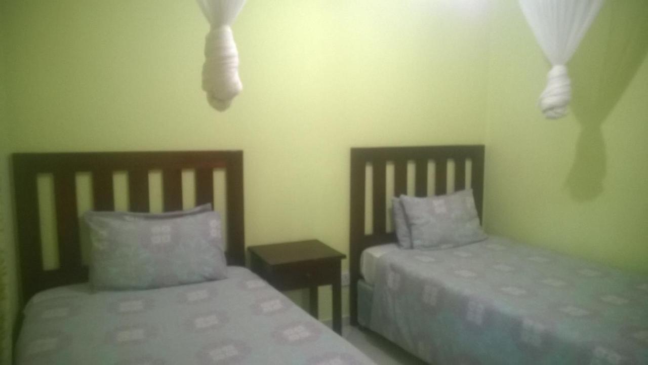 Gloria'S Bed And Breakfast Livingstone Buitenkant foto