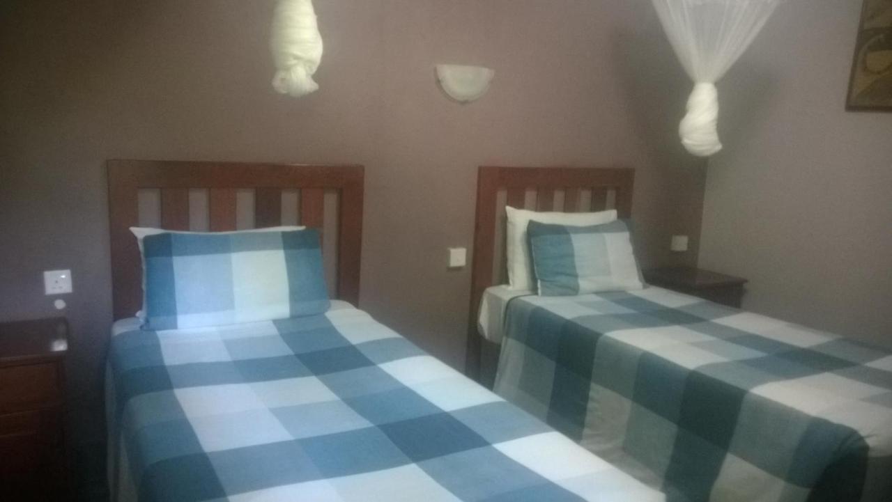 Gloria'S Bed And Breakfast Livingstone Buitenkant foto