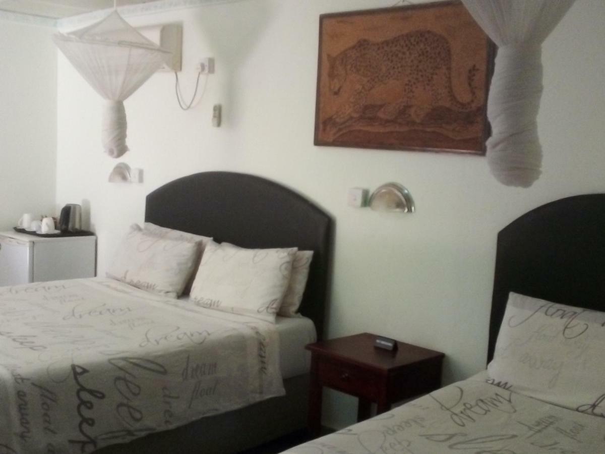 Gloria'S Bed And Breakfast Livingstone Buitenkant foto